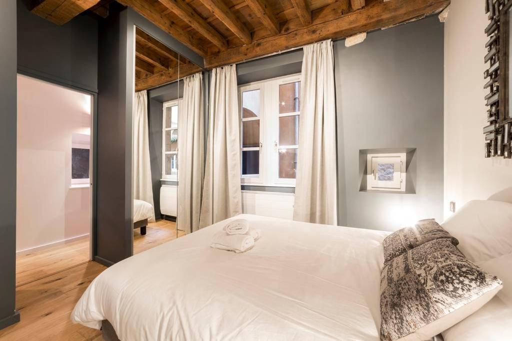 Ferienwohnung Beau Bijou Au Coeur Du Vieux Lyon Ail Exterior foto