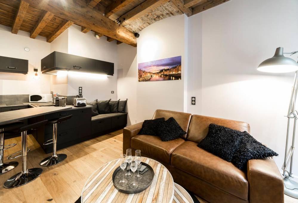 Ferienwohnung Beau Bijou Au Coeur Du Vieux Lyon Ail Exterior foto
